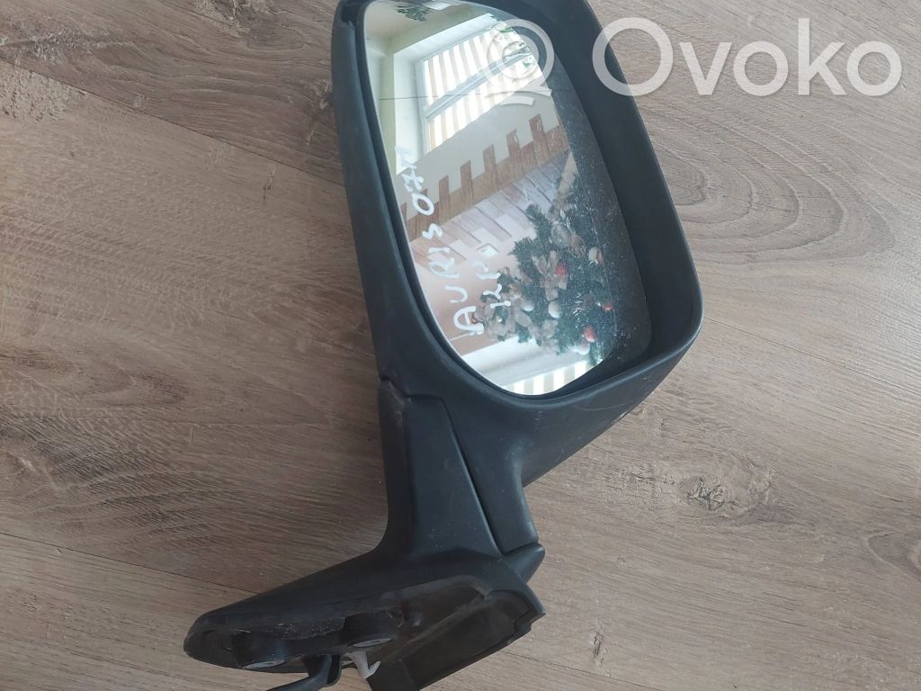 Toyota Auris 150 Elektryczne lusterko boczne drzwi przednich 