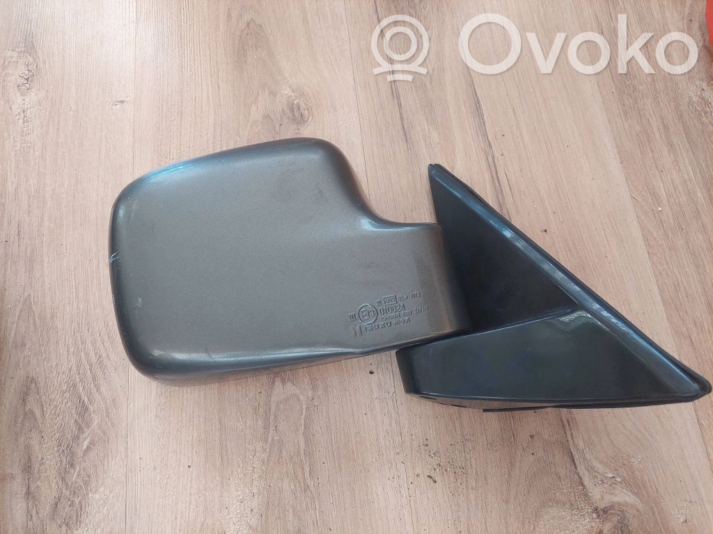 Opel Monterey Front door electric wing mirror 