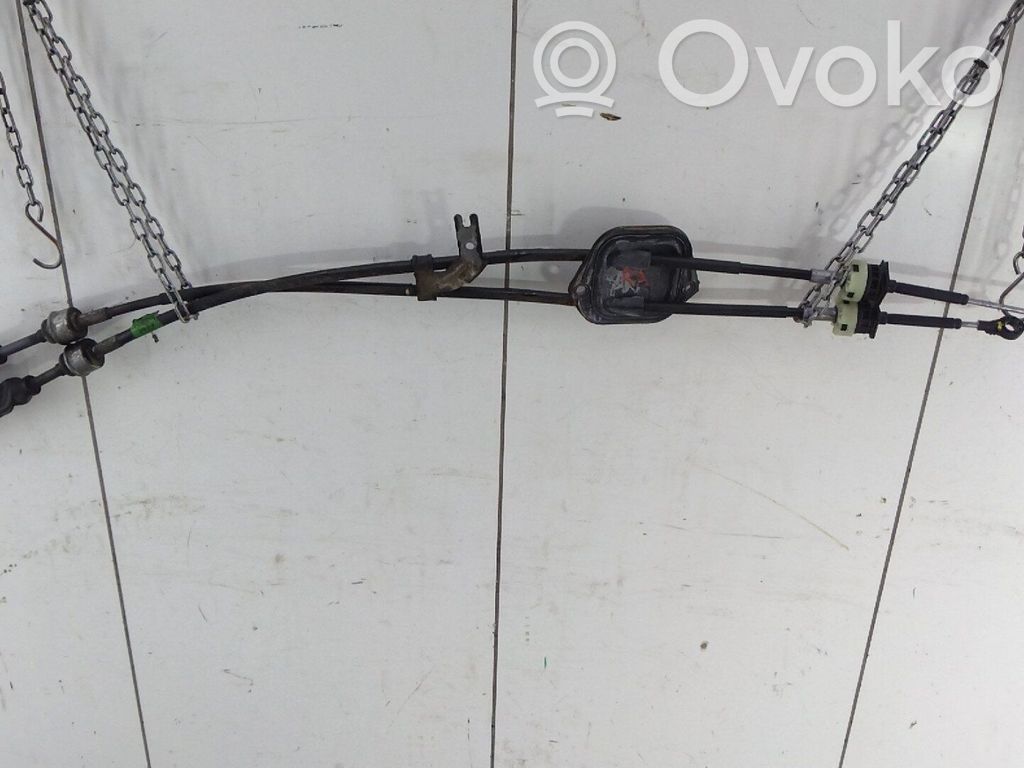 Gear shift cable linkage   B001040780