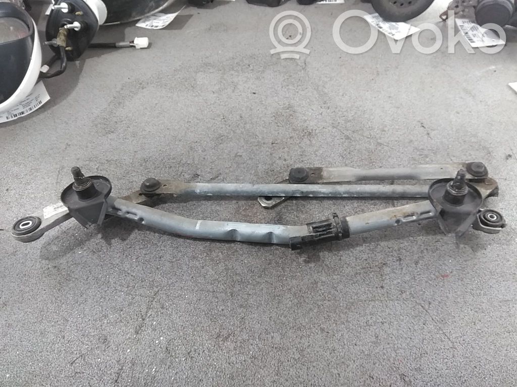 Toyota Avensis T270 Tiranti del tergicristallo anteriore