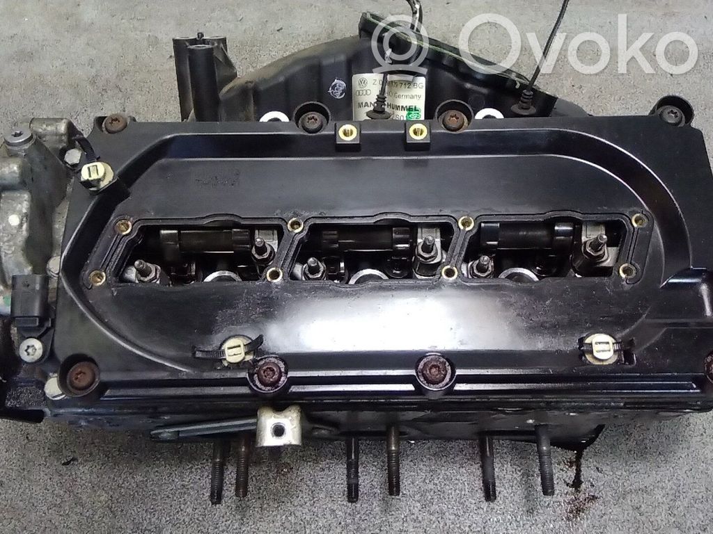 Audi A6 S6 C6 4F Culasse moteur 
