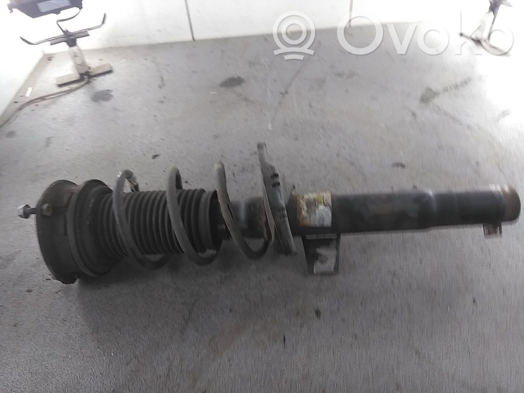 Seat Leon (5F) Amortyzator osi przedniej ze sprężyną 