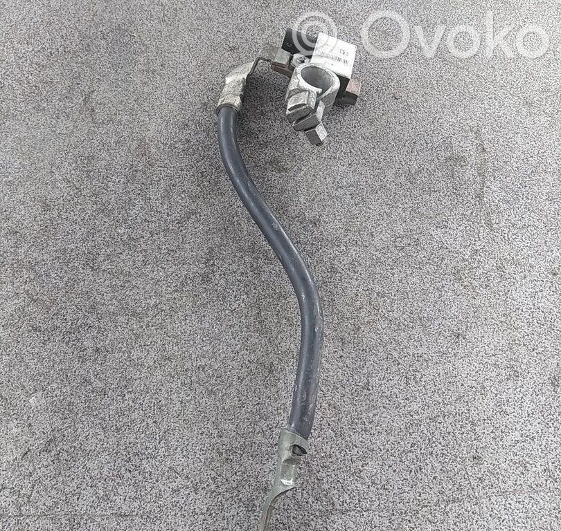 Ford Fiesta Battery relay fuse 
