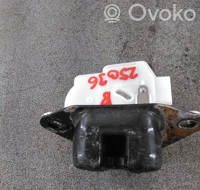 Motor de bloqueo de puertas   74800TF0J01