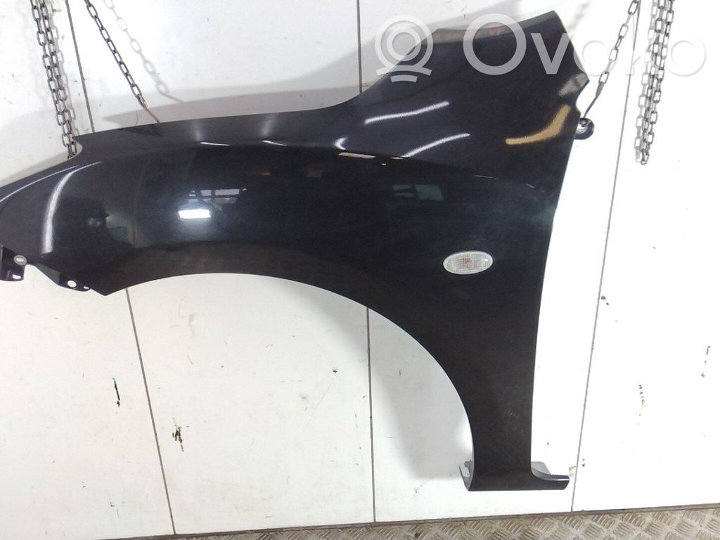 Mazda 3 II Sparnas 