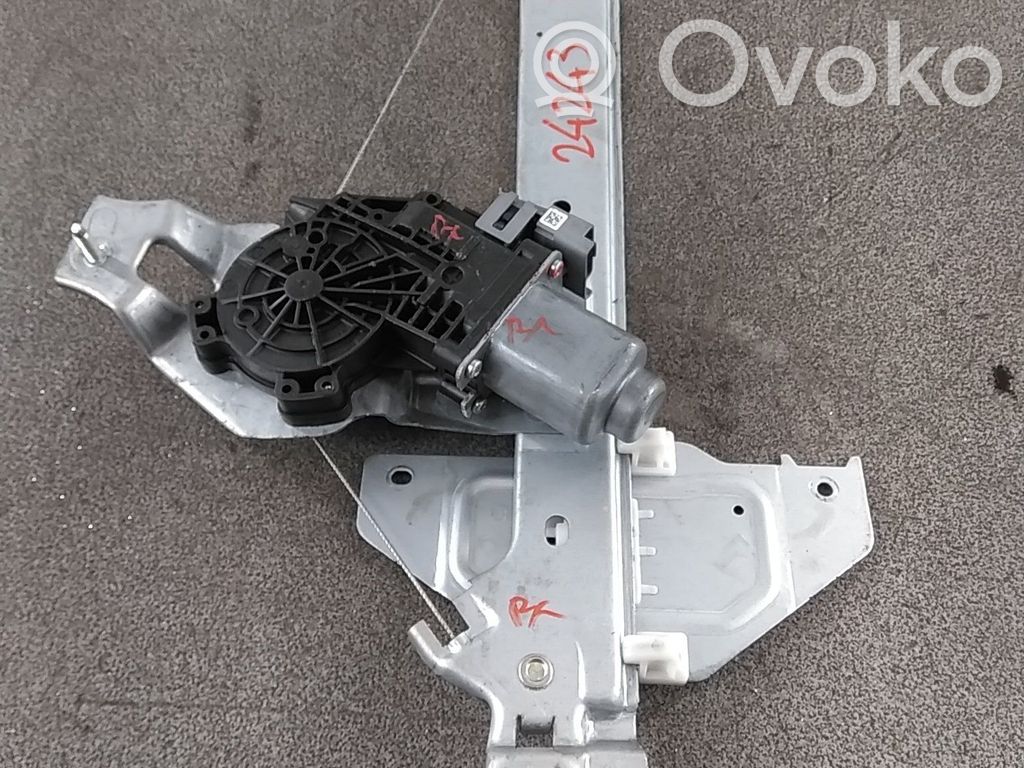 Citroen C3 Macara ușă față cu motor 