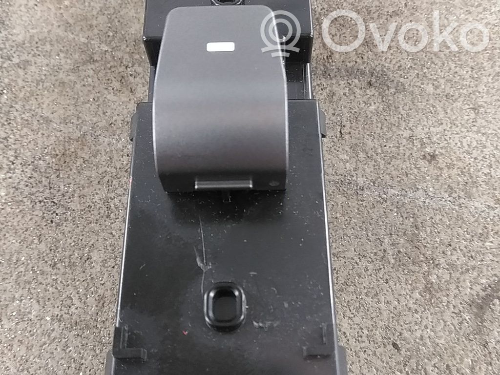 Hyundai Ioniq Electric window control switch 