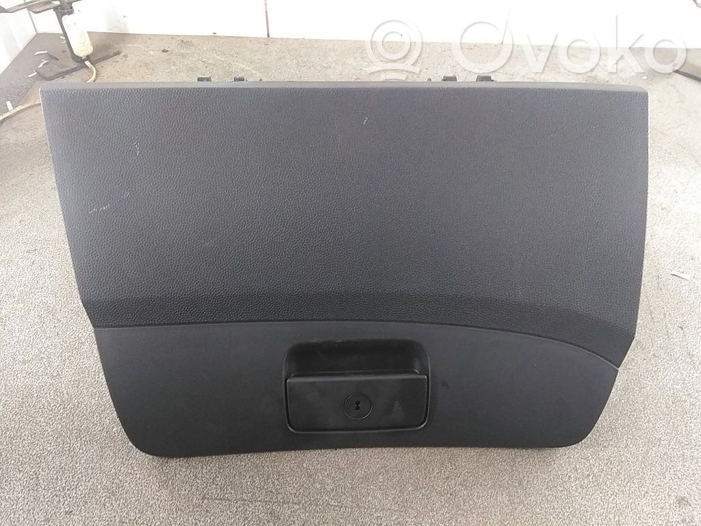 Compartimiento/consola central del panel   845112S000,845112S000