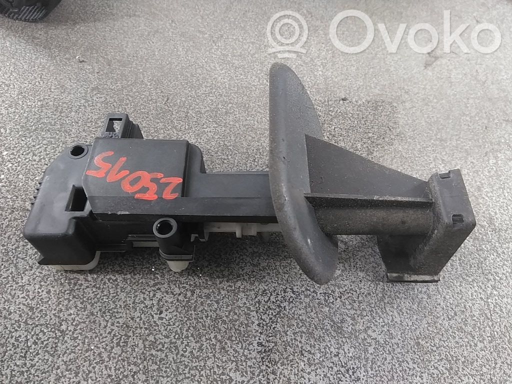 Volvo V70 Central locking motor 