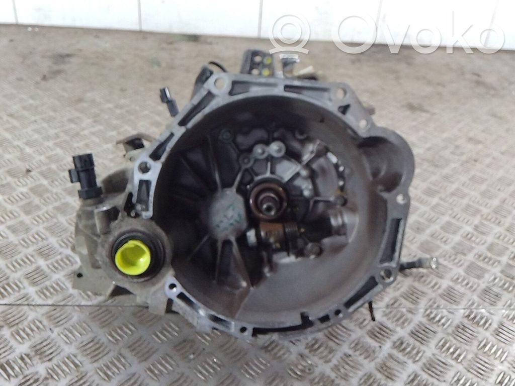 5 Gang Schaltgetriebe   4300002CF0