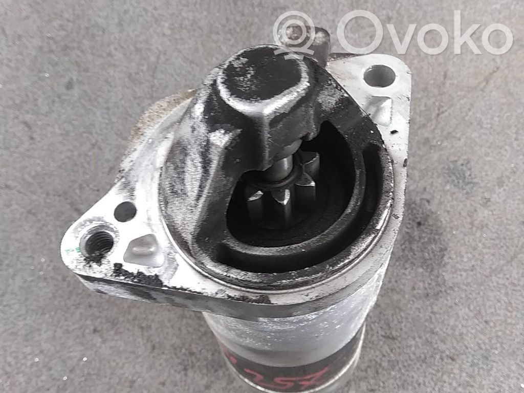Starter motor   23300AX01A