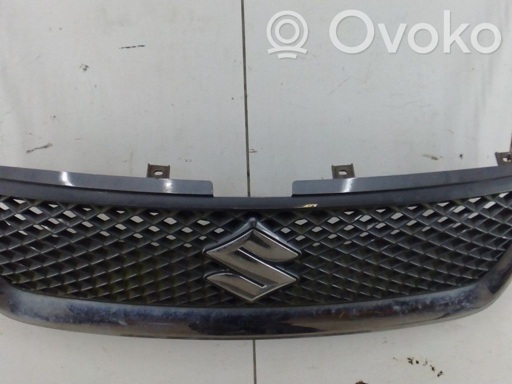 Suzuki Grand Vitara II Atrapa chłodnicy / Grill 