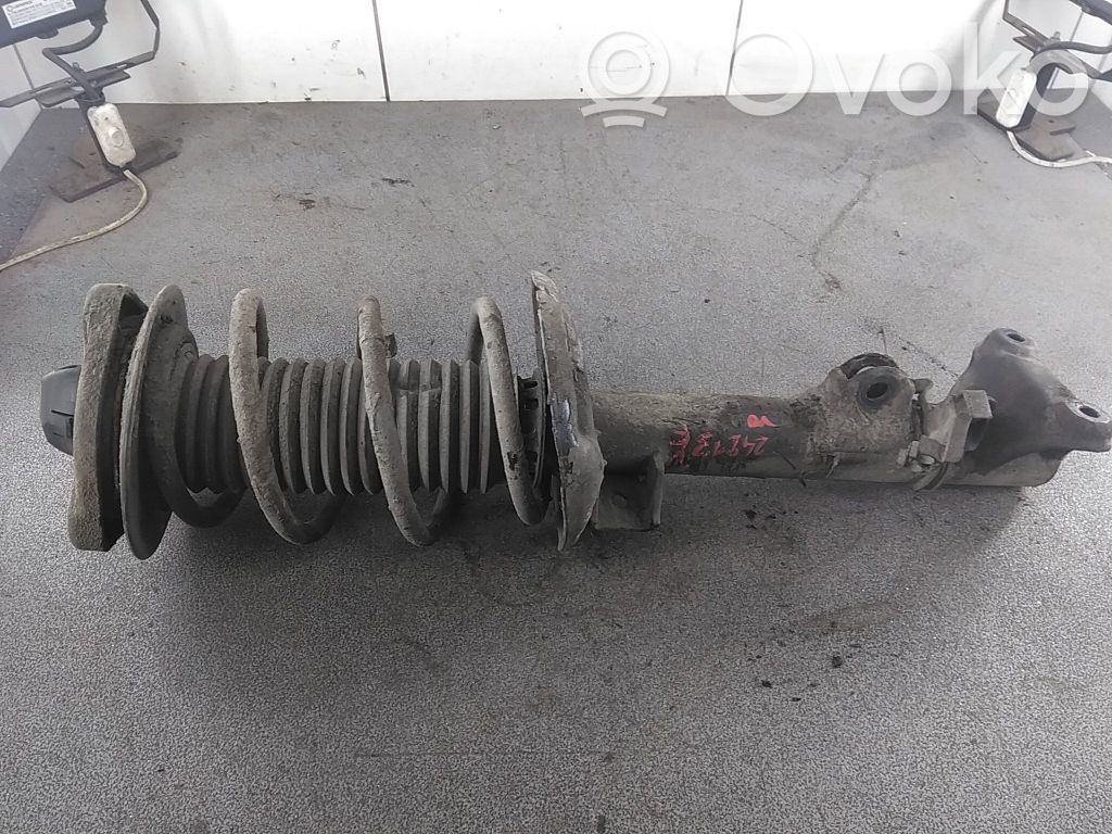 Mercedes-Benz C W204 Front shock absorber with coil spring 