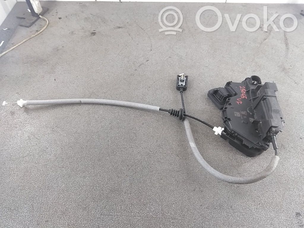 Skoda Octavia Mk4 Motor de bloqueo de puertas 