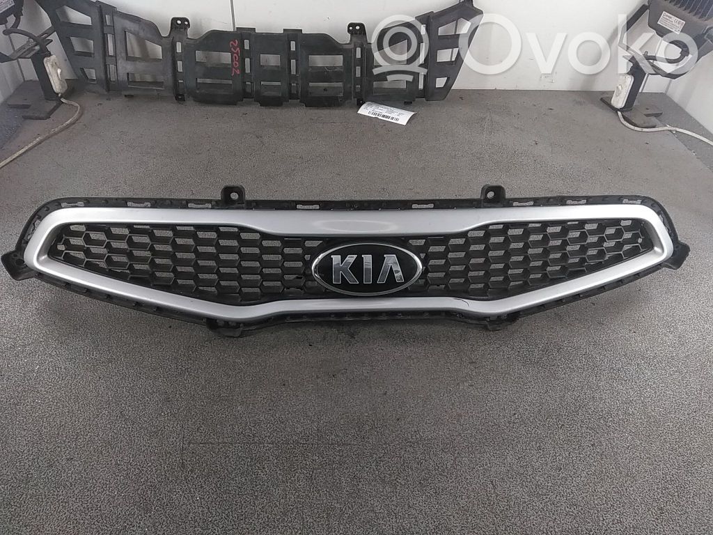 KIA Picanto Priekšējais režģis 