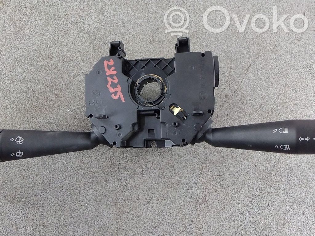Fiat Panda III Commodo, commande essuie-glace/phare 