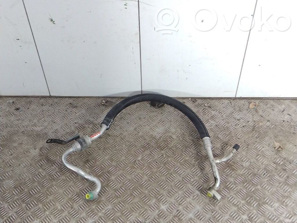 Ford Mondeo MK V Ilmastointilaitteen putki (A/C) 