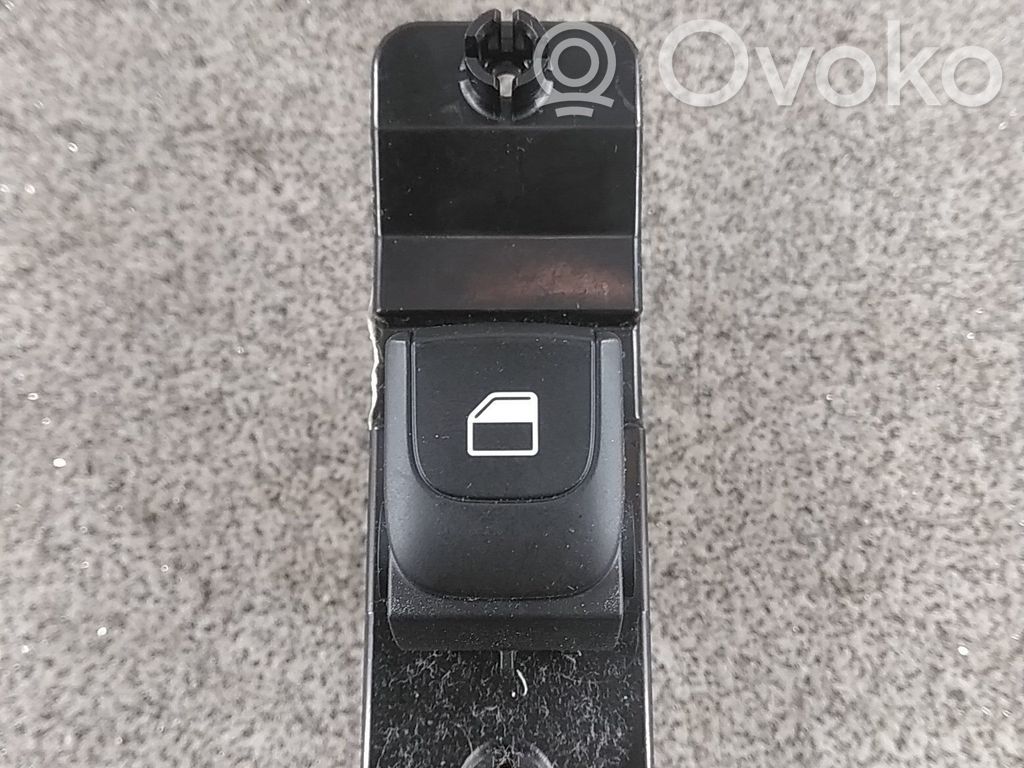 KIA Stonic Przyciski szyb 