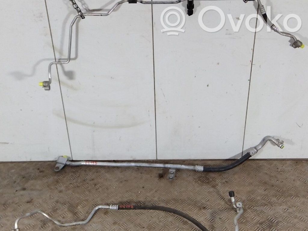 BMW 5 F10 F11 Conductă/furtun aer condiționat (A/C) 