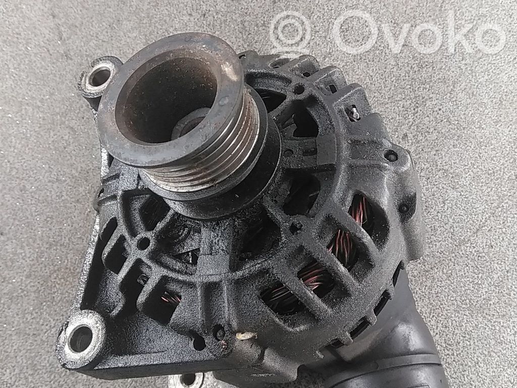 BMW 3 E46 Ģenerators 