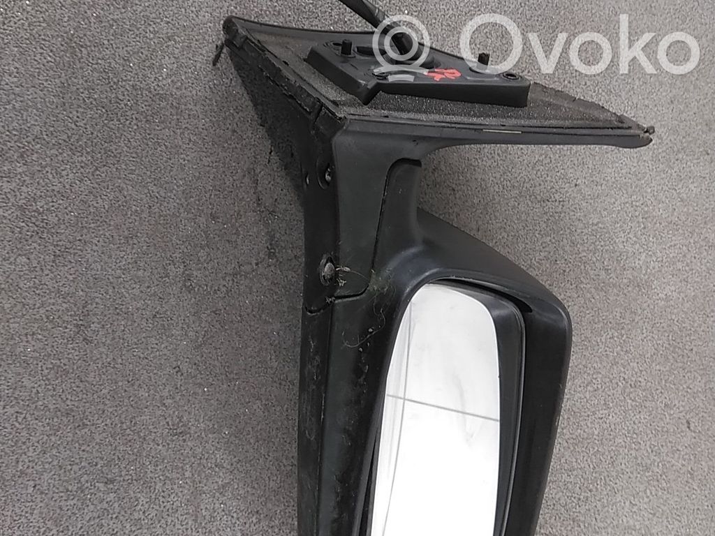 Toyota Avensis T250 Elektryczne lusterko boczne drzwi przednich 
