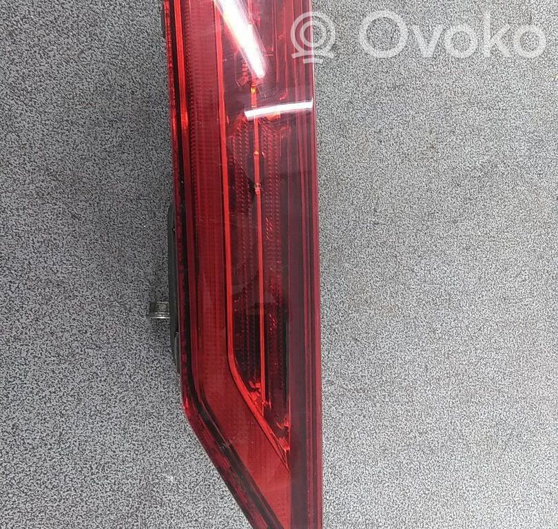Volvo XC60 Bec lampă spate
