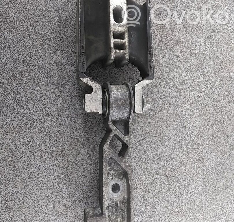 Volvo XC60 Supporto di montaggio del motore