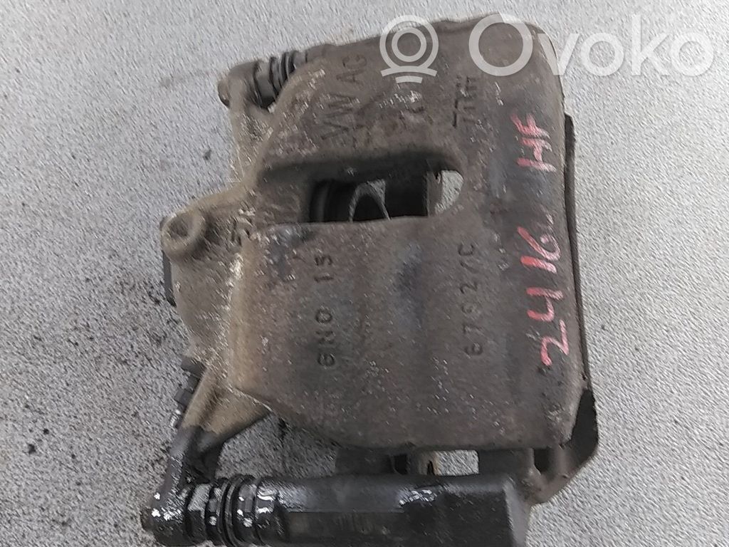 Seat Leon (5F) Zacisk hamulcowy przedni 
