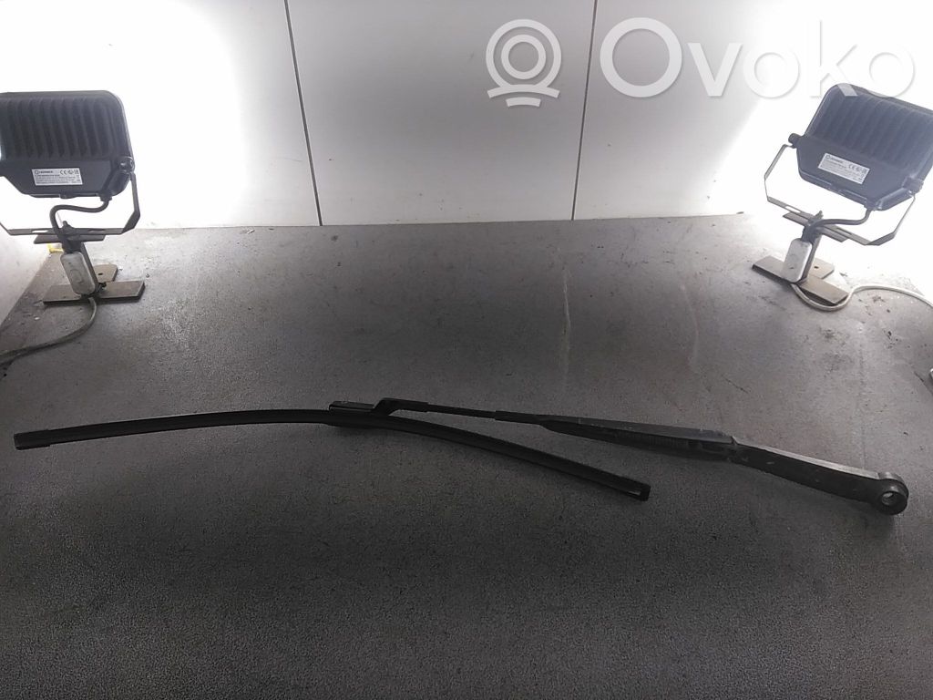 KIA Venga Braccio della spazzola tergicristallo anteriore