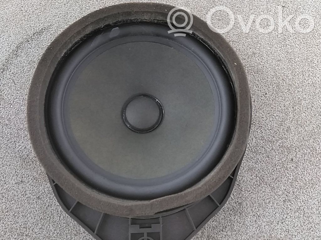Opel Meriva B Front door speaker 