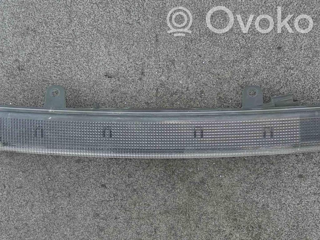 Citroen DS4 Third/center stoplight 