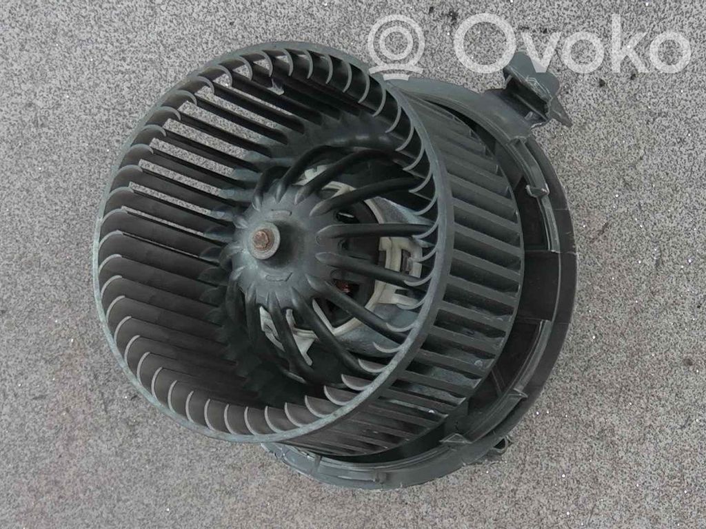 Mazā radiatora ventilators   7701209802