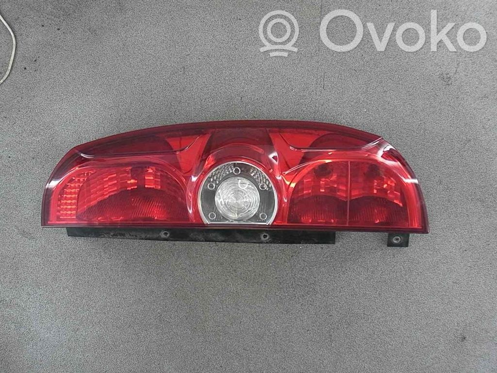 Takavalon polttimo   51830564