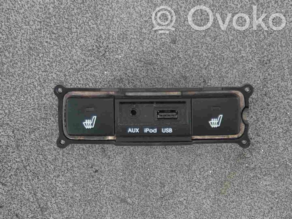 Hyundai i20 (PB PBT) Inne przełączniki i przyciski 