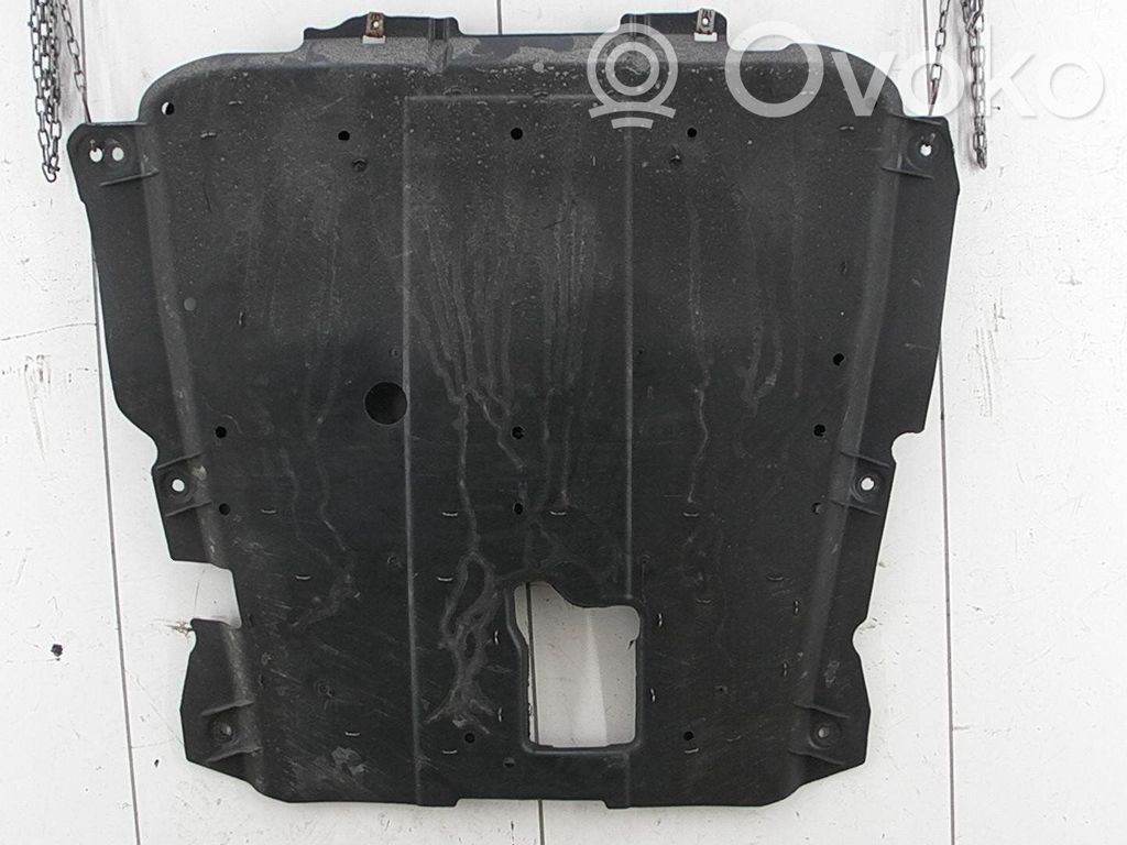 Dacia Sandero Engine splash shield/under tray 