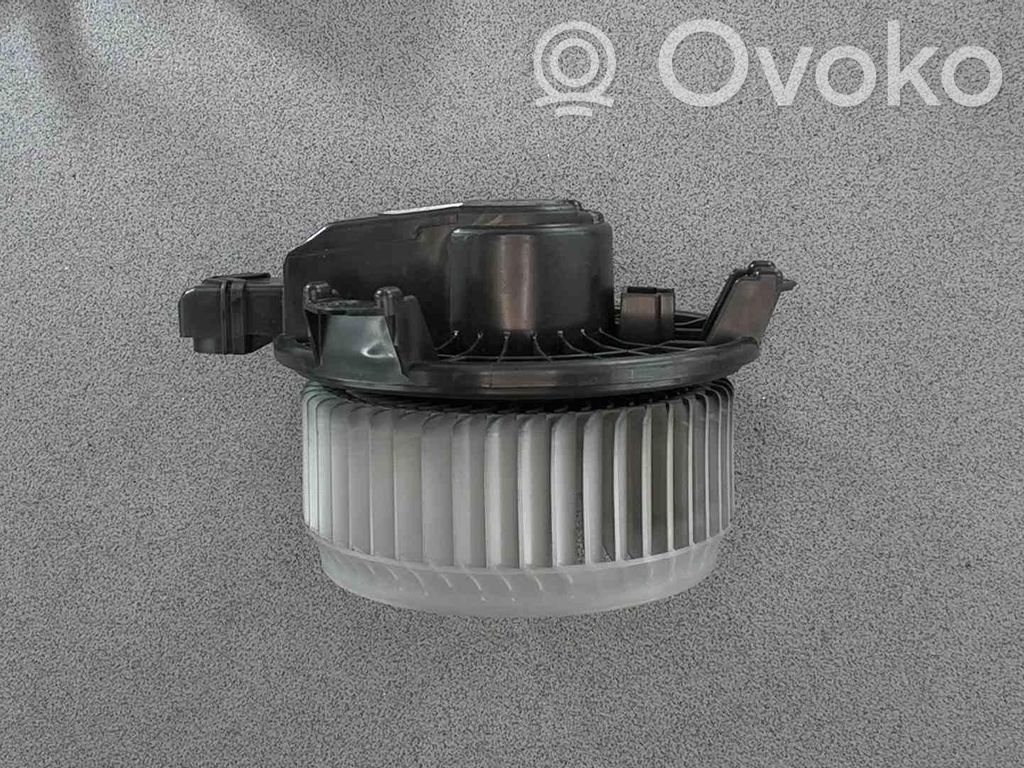 Ford Mondeo MK V Pečiuko ventiliatorius/ putikas 