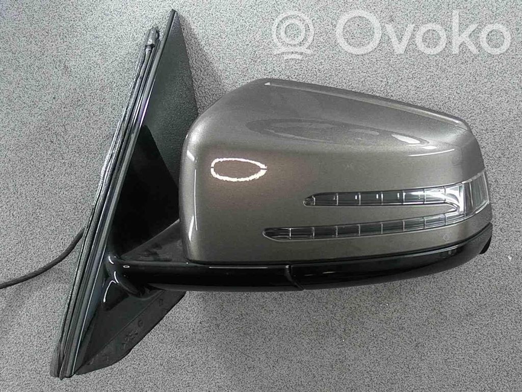 Mercedes-Benz E W212 Elektryczne lusterko boczne drzwi przednich 