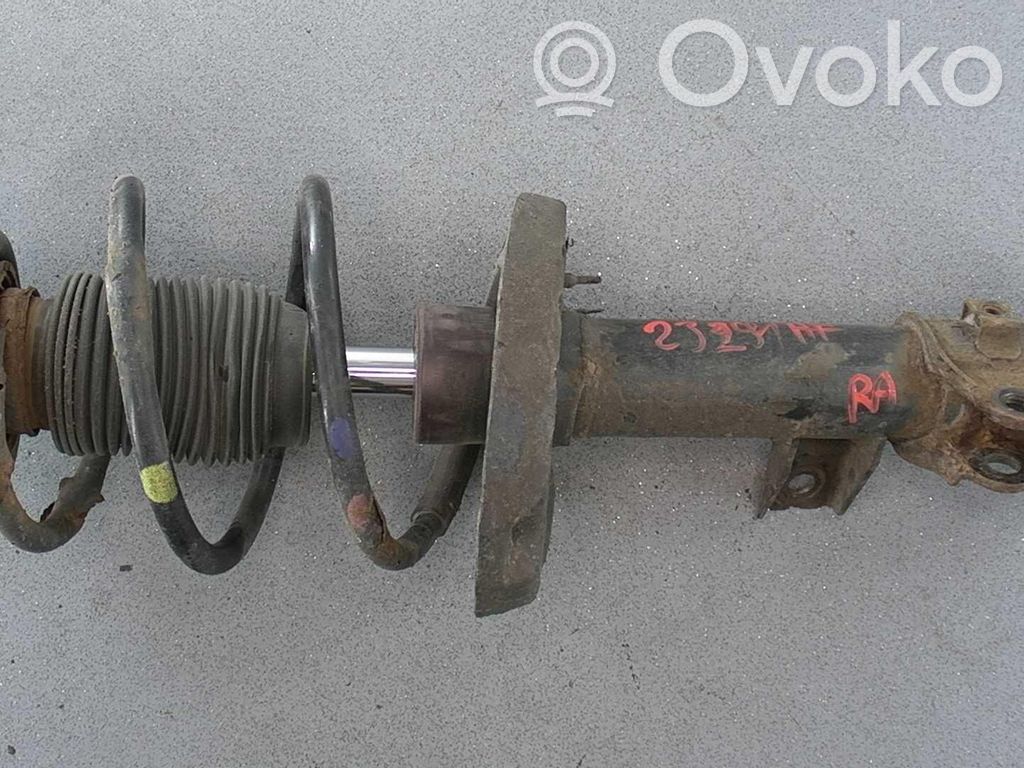 Stoßdämpfer Federbein   546611H800,546301H526