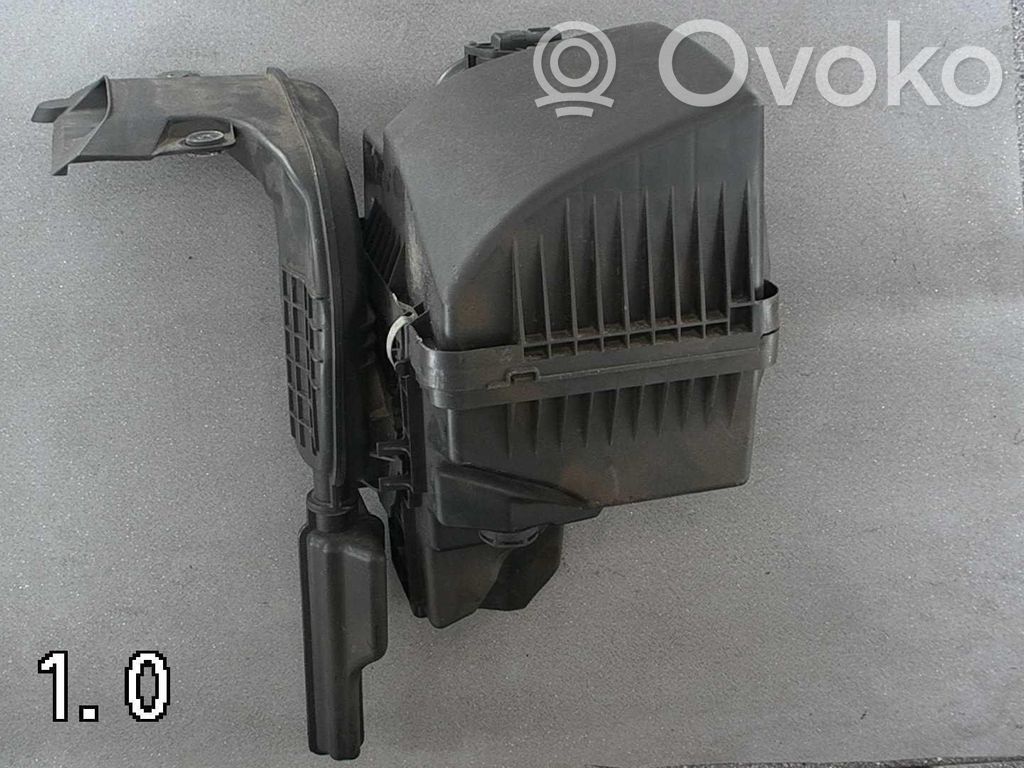 Mazda 6 Air filter box 