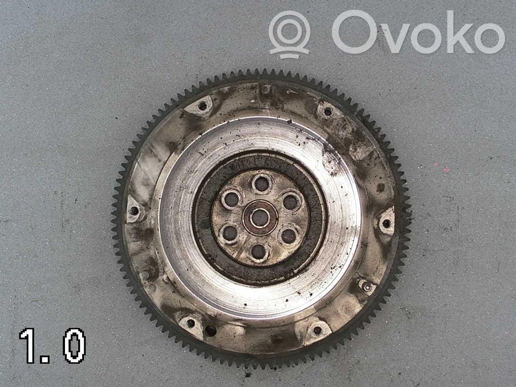Mazda 2 Volante motor 