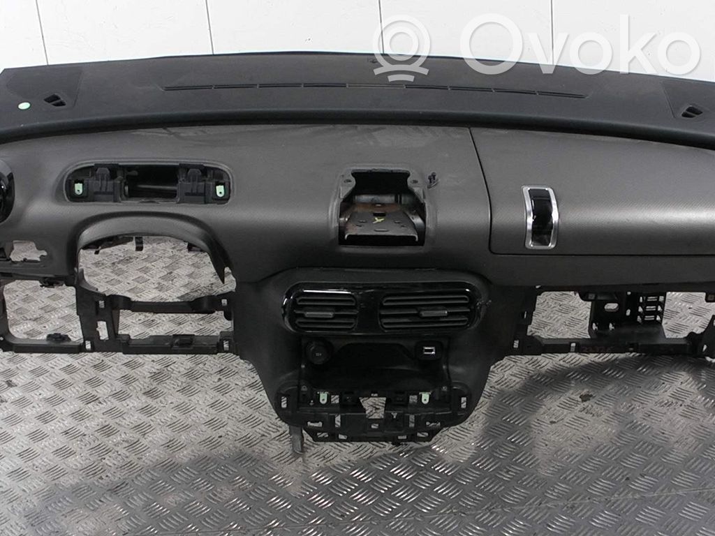 Citroen C4 Cactus Panel de instrumentos 