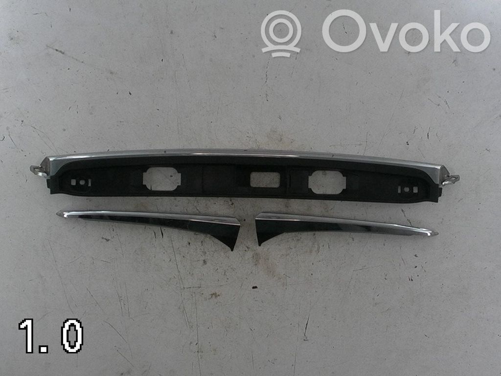 Manecilla externa puerta delantera   GHK1508F0C,GHK1508E0C,GHK250810C