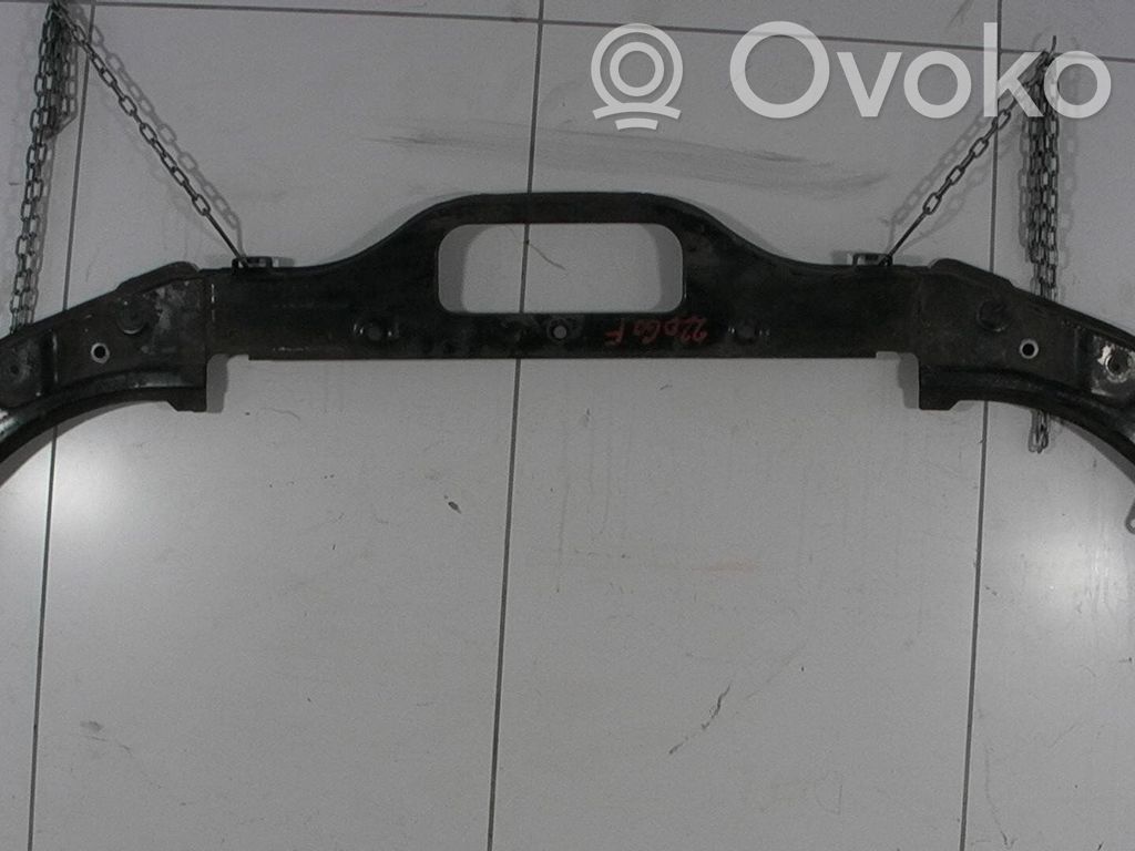Mazda 3 III Radiatoru paneļa augšējā daļa (televizors) 