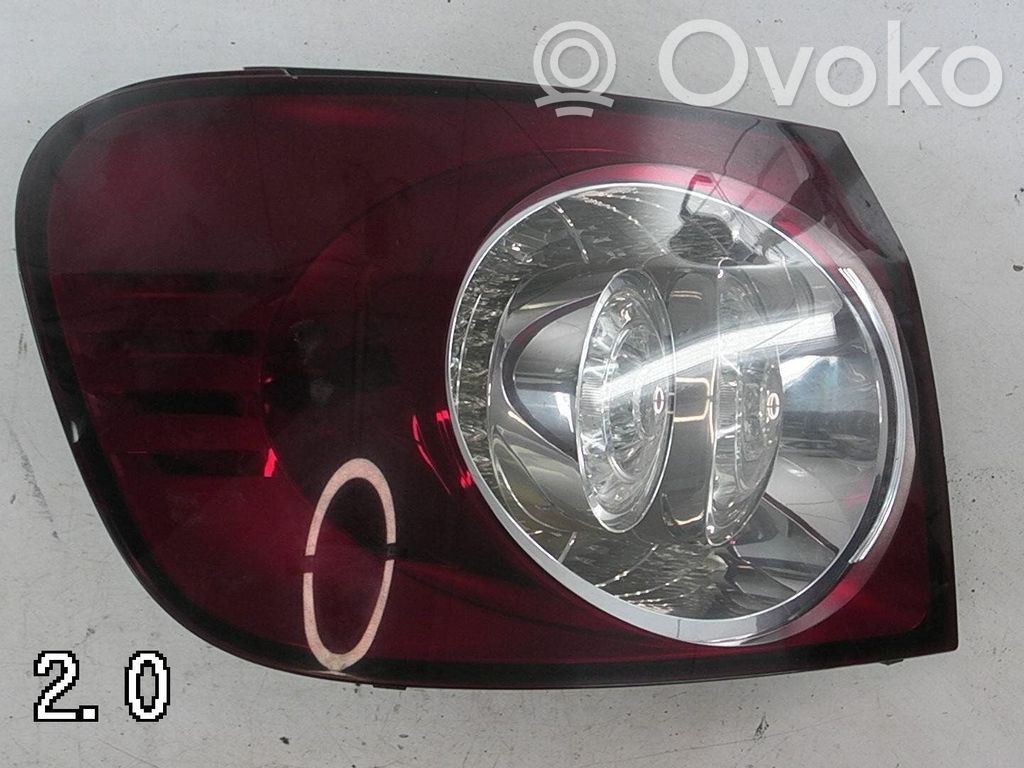 Volkswagen Golf Plus Takavalon polttimo 
