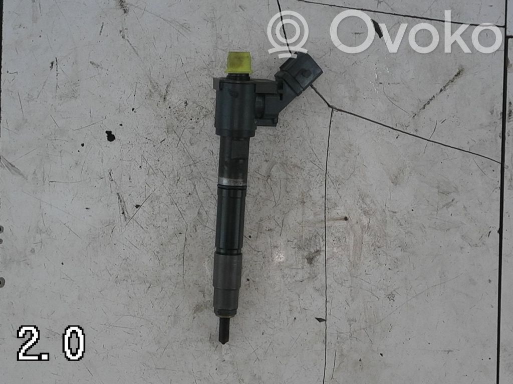 Polttoainesuutin   36010045