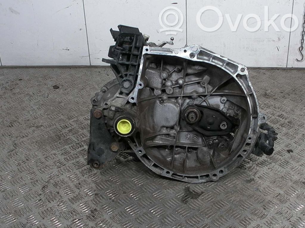 Peugeot 208 I Cutie viteze manuală cu 5 trepte 