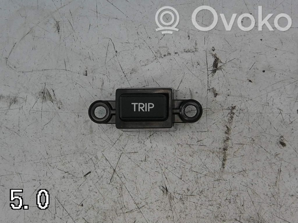 Light switch   TRIP