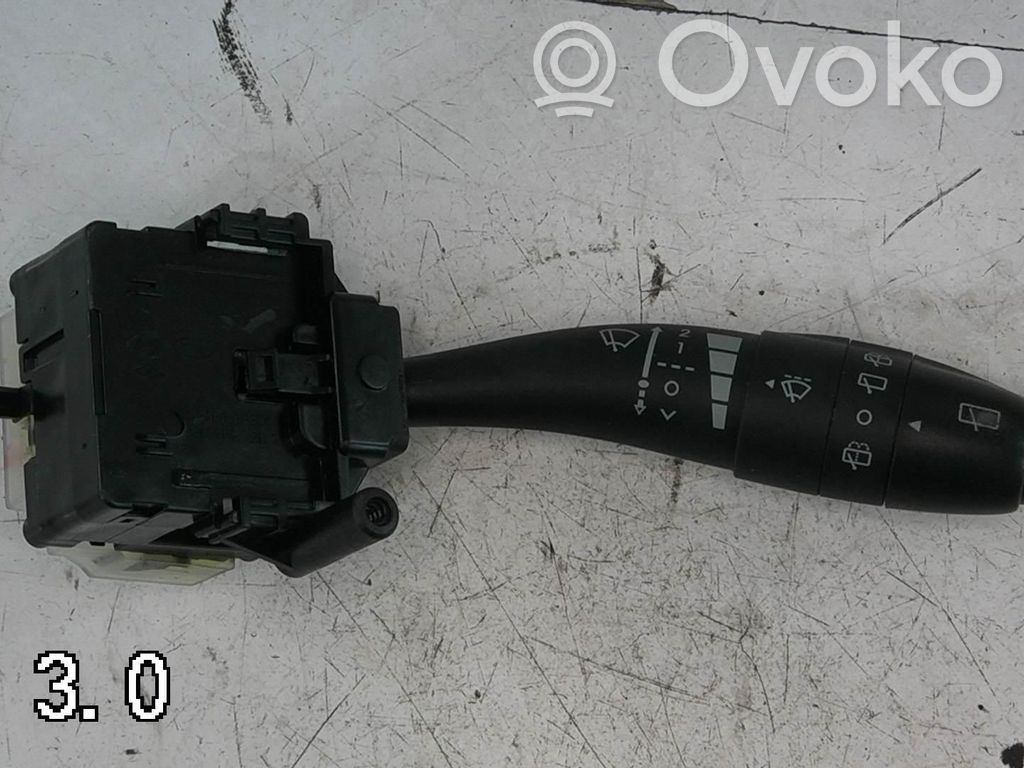Hyundai i30 Commodo, commande essuie-glace/phare 