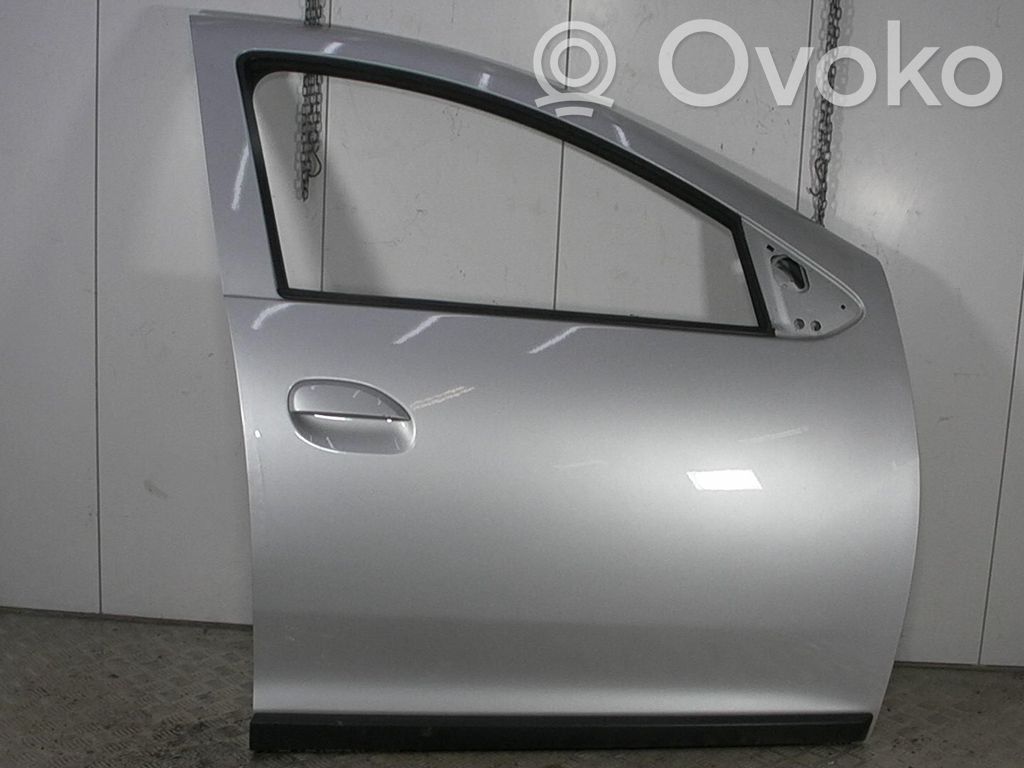 Dacia Logan II Drzwi przednie 