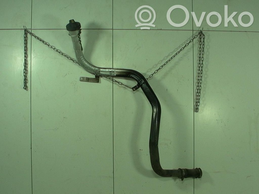 Einfüllstutzen Kraftstofftank   31432992